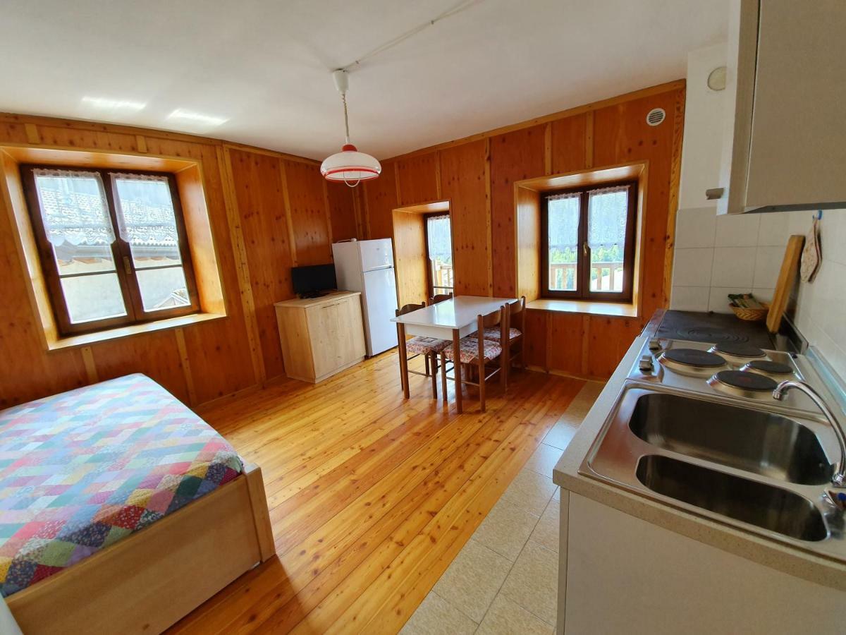 Casa Vacanze La Maddalena Sant'Orsola Exteriör bild